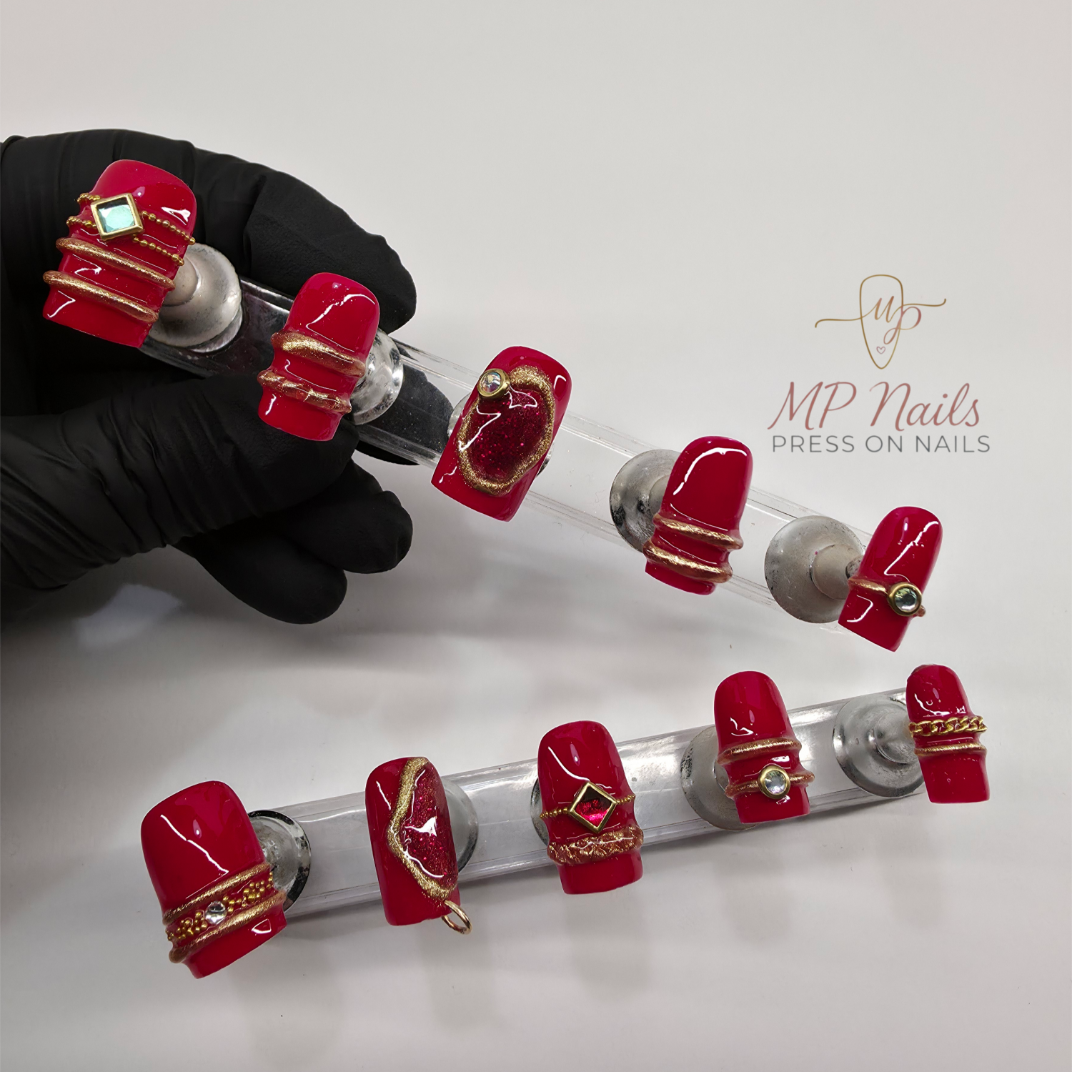 ROYAL GOLD GARNET